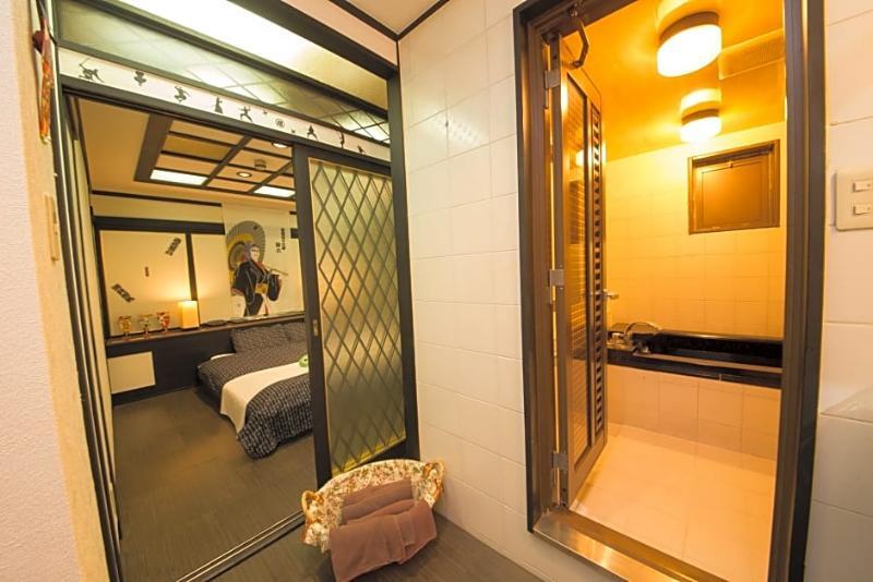 Hotel Candy Hall (Adults Only) Ōsaka Extérieur photo